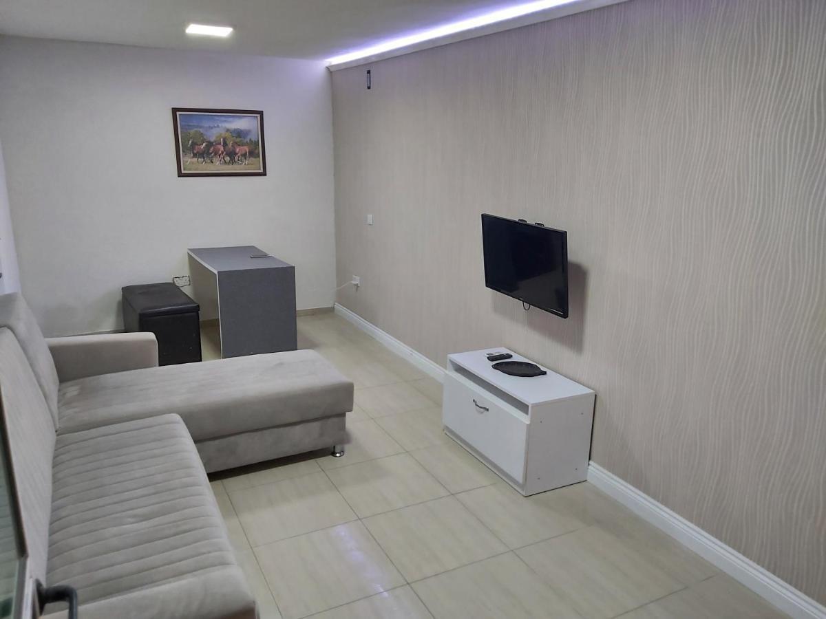Compact Home Никозия Екстериор снимка